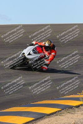 media/Mar-20-2023-Moto Forza (Mon) [[d0bbc59e78]]/1-A Group (Green)/Session 2 (Bowl)/